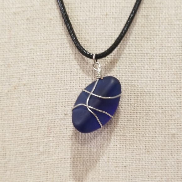 Leather Midnight Blue Pendant Necklace - Picture 3 of 4